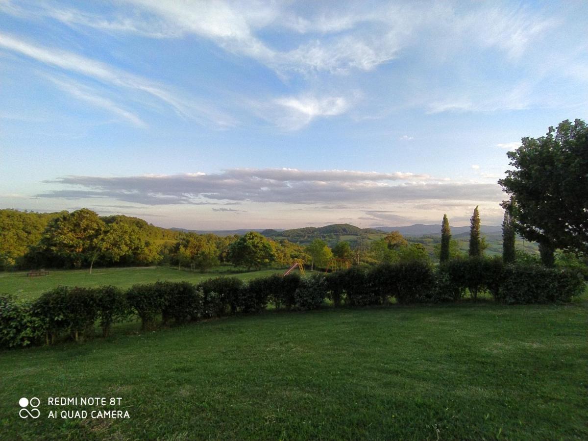 Вилла Il Borgo Del Lupo Сартеано Экстерьер фото
