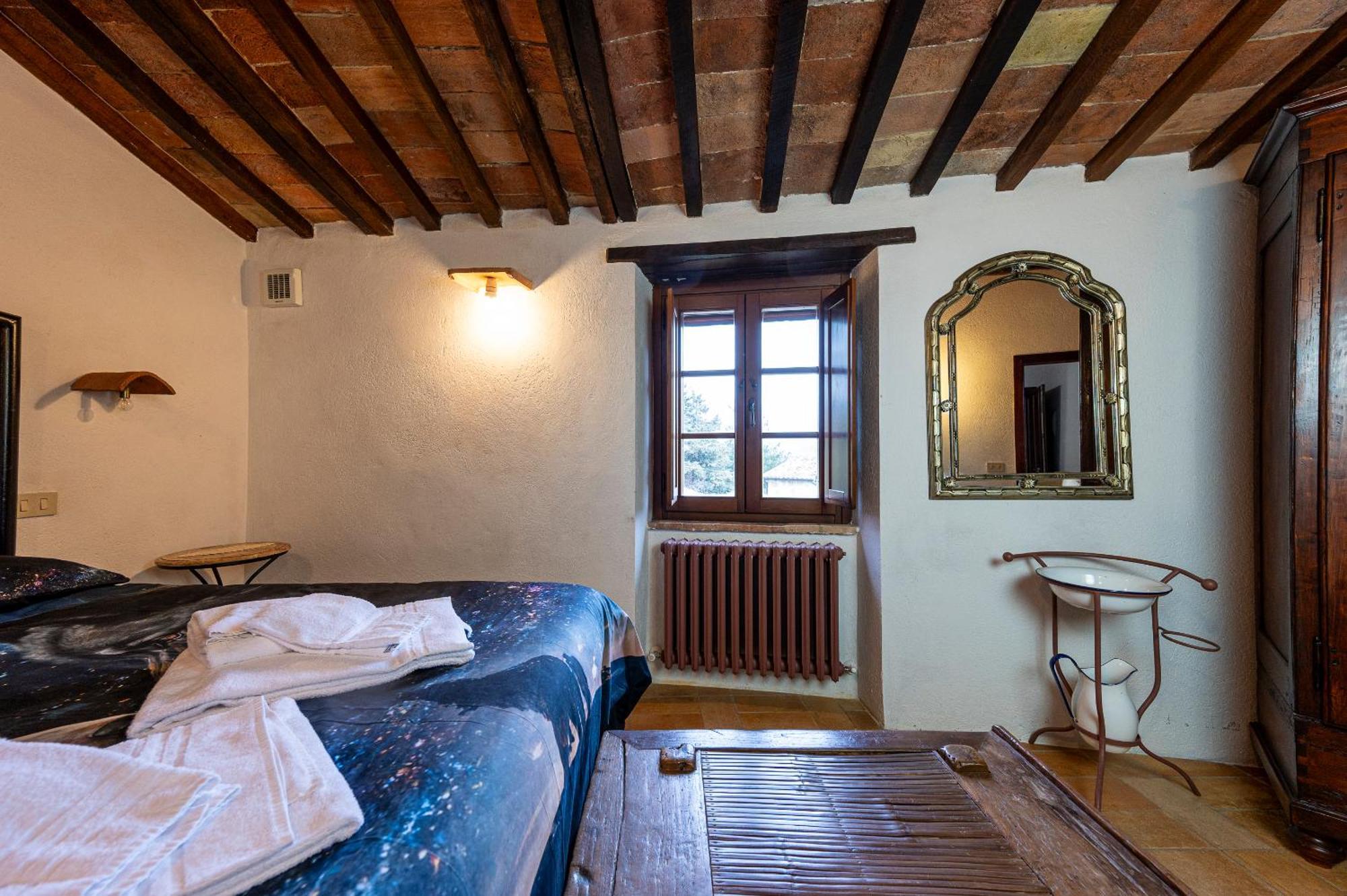 Вилла Il Borgo Del Lupo Сартеано Экстерьер фото